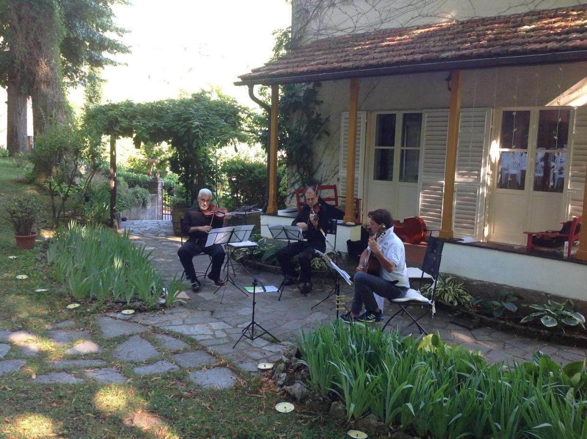 A O Soa B&B Savignone Εξωτερικό φωτογραφία