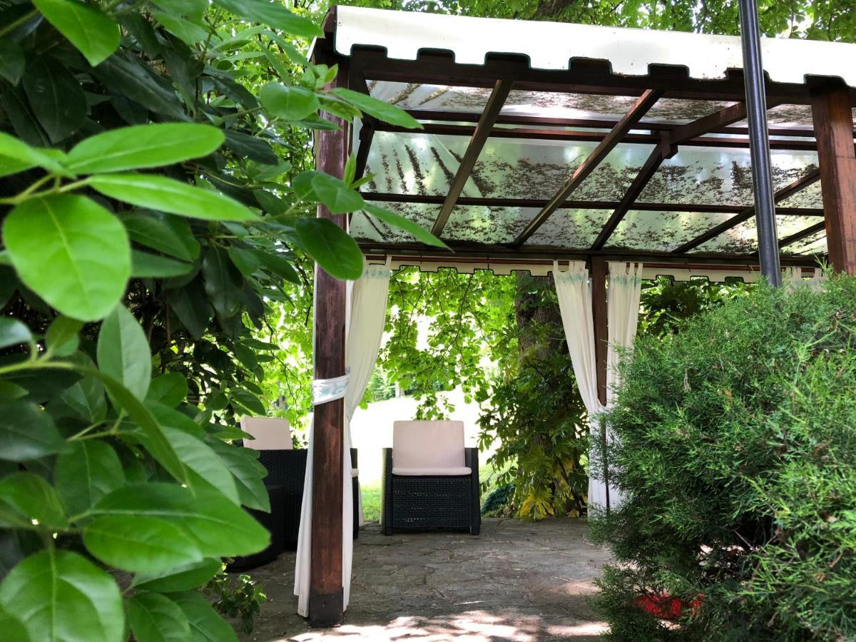 A O Soa B&B Savignone Εξωτερικό φωτογραφία