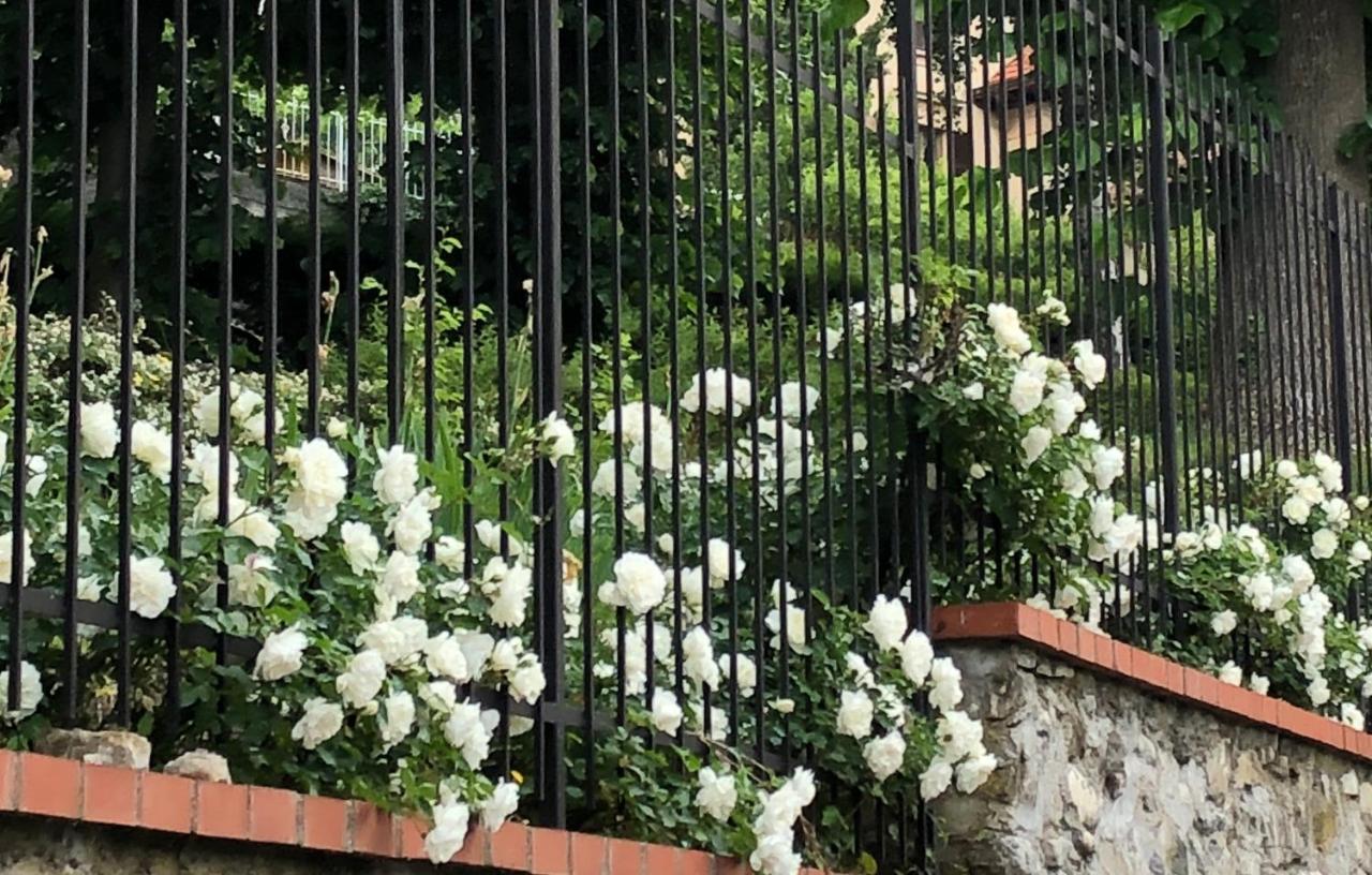 A O Soa B&B Savignone Εξωτερικό φωτογραφία
