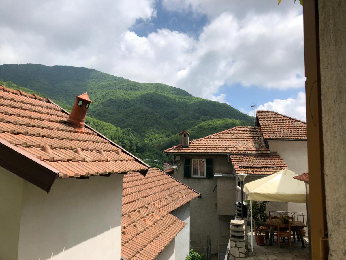 A O Soa B&B Savignone Εξωτερικό φωτογραφία